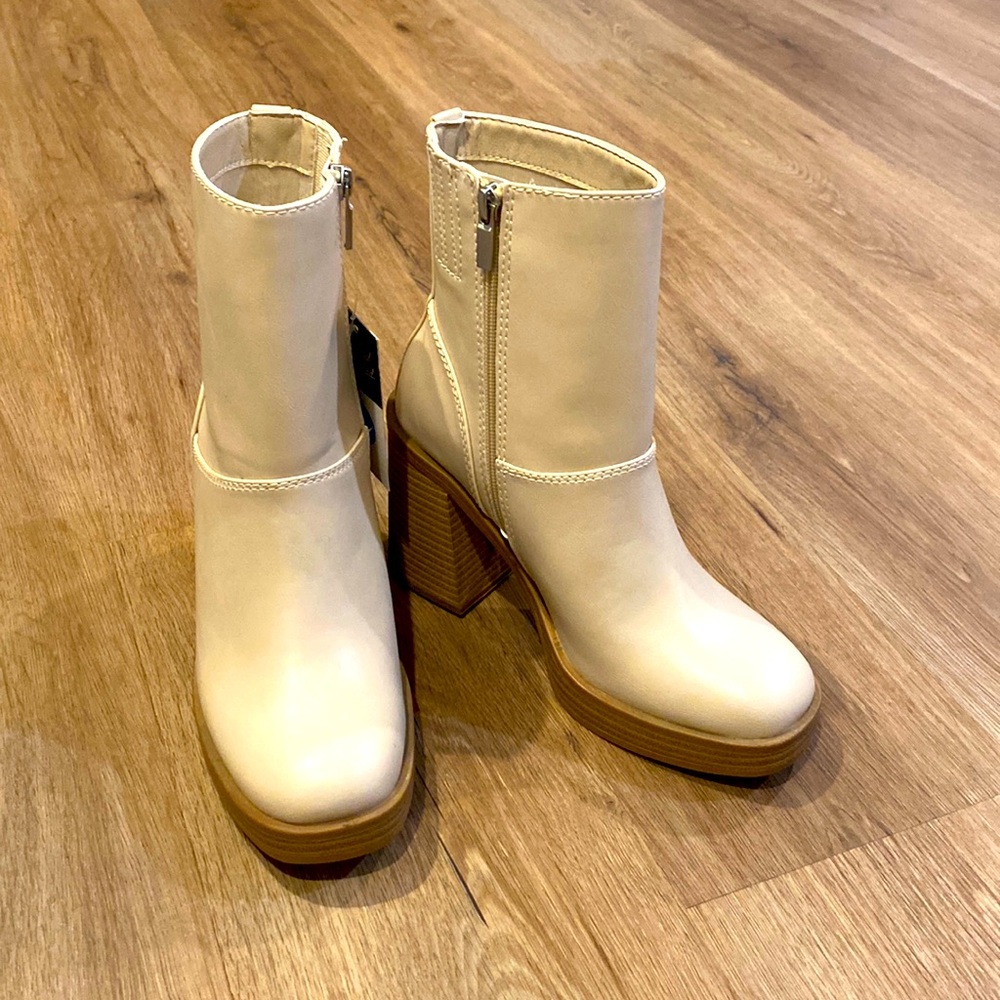 White platform boots